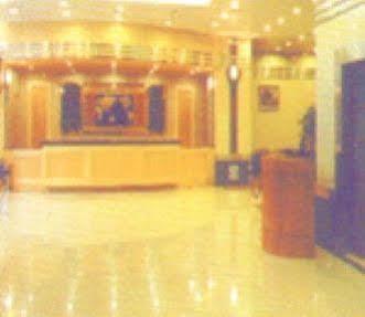 New East Asia Hotel Şanghay Dış mekan fotoğraf